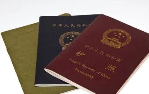 外出旅游应带那些必备用品，旅游材料