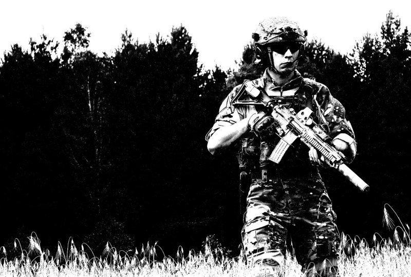 穿越火线手游主武器带近战武器有哪些，穿越火线手游近战武器