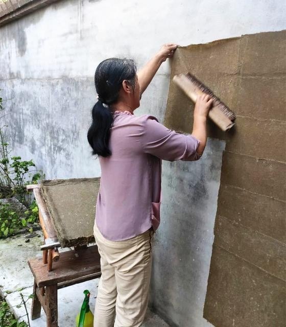我有一本光绪年间的手抄本古医书，字迹工整，里面都是医偏方，验方和一些大方孑，纸是宣纸的。想问一下有，中医纸张历史文化