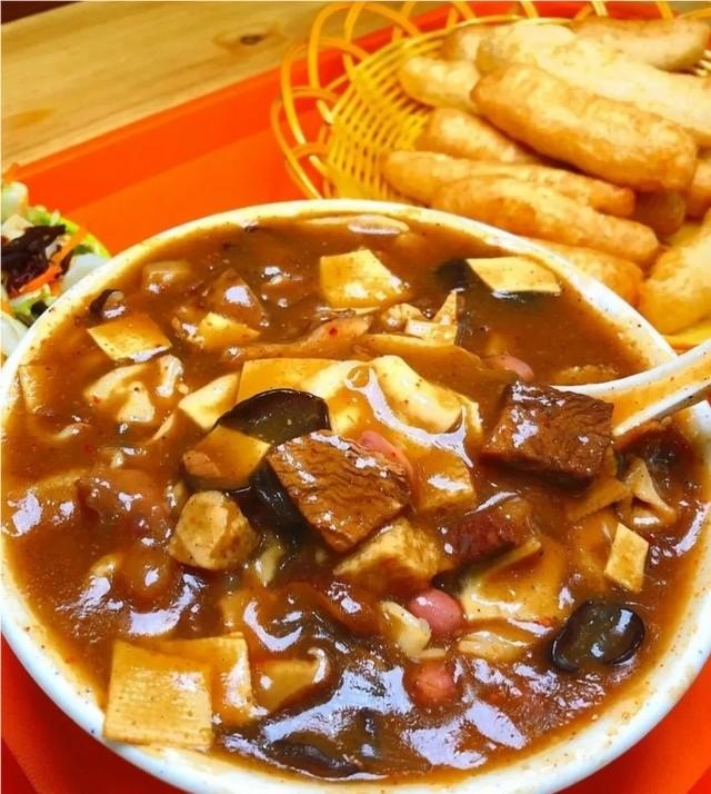郑州宜家吃饭攻略，郑州香香美食推荐火锅店有哪些地方呢