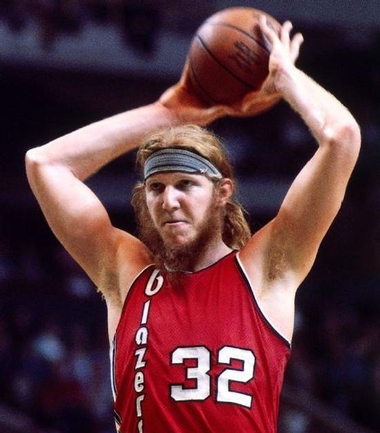 NBA史上最佳十大中锋是谁，世界历史上最强的中锋