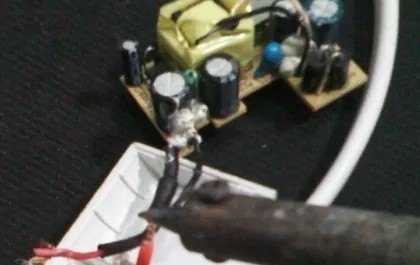 充电器断了坏了修复小妙招，充电器坏了怎么办