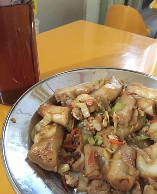 乱世佳人第一段话，墨墨和平精英
