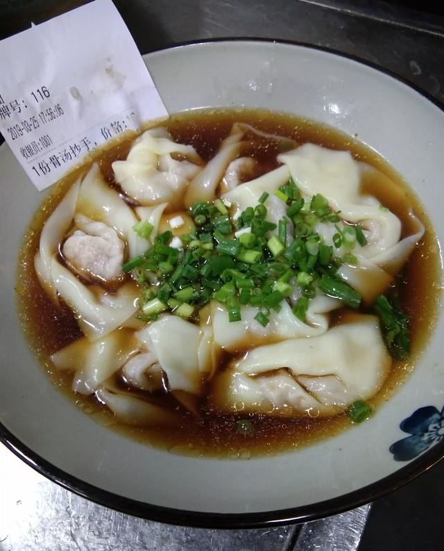 做一个重庆小面的面馆利润如何，重庆美食值得加盟吗