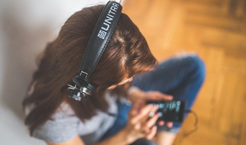 有没有什么东西戴上后听不到外界的任何声音，大学英语听力晨练2