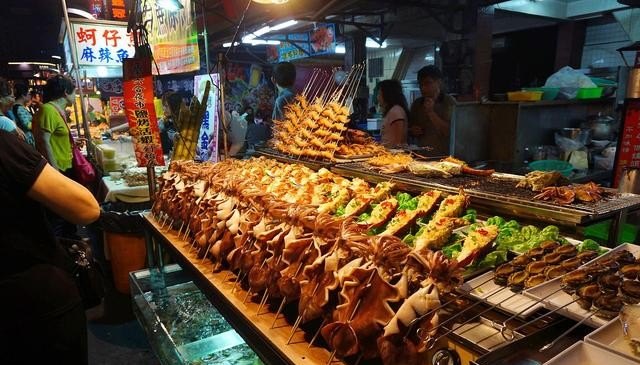 想开个小吃店，做什么最挣钱，三轮小吃车加盟要多少钱