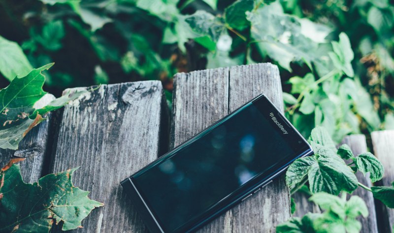 为什么手机突然变得曝光了,opporeno55g手机长曝光如何设置呢