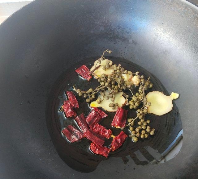 麻椒鸡块最正宗的做法，麻椒鸡加盟店排行前十