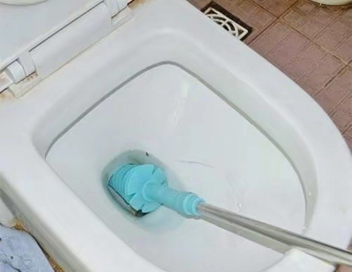 马桶被堵住了最有效的解决方法,马桶堵了如何自己快速疏通
