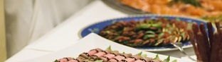 想开一家冷鲜肉，打算给酒店饭店送肉，需要些什么？不加盟可以吗？一般都是把店面冷库弄好才去找合作商的_开了个饭店怎么让人来加盟