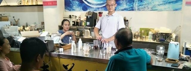 陈正正身高,济宁电竞酒店加盟费多少