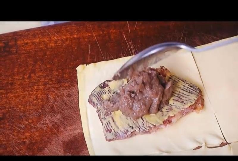 酥皮牛肉正宗做法_牛舌肉饼做法