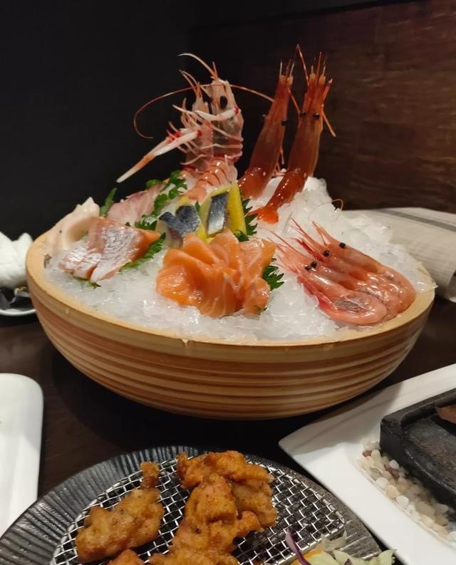 汉阳最好吃海鲜自助,洪山附近美食推荐自助餐店有哪些餐厅呢多少钱