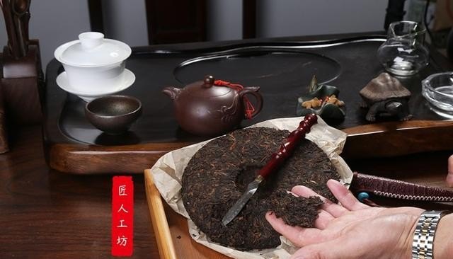 不同国家赠送礼物的习俗_送礼送什么好，送礼的技巧有哪些，应该注意什么