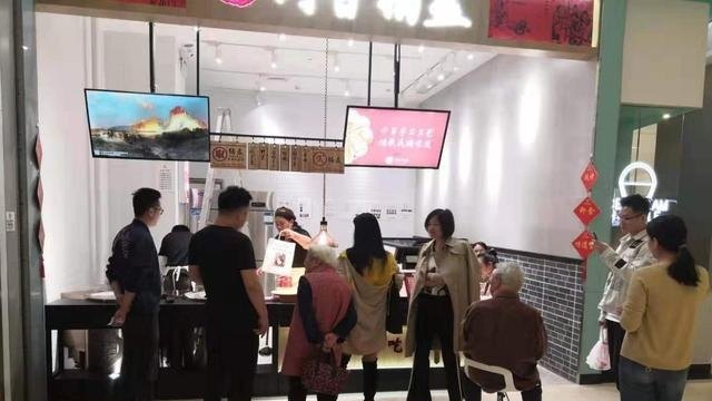 广东最正宗砂锅鱼头啫啫煲_脆肉鲩做法砂锅
