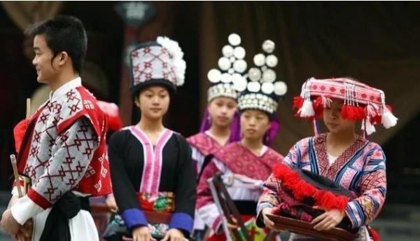 湖南土家族传统节日 土家族的过年习俗