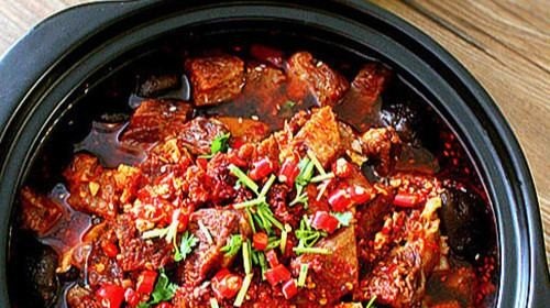 荆门隔板肉火锅做法_京山十大名菜