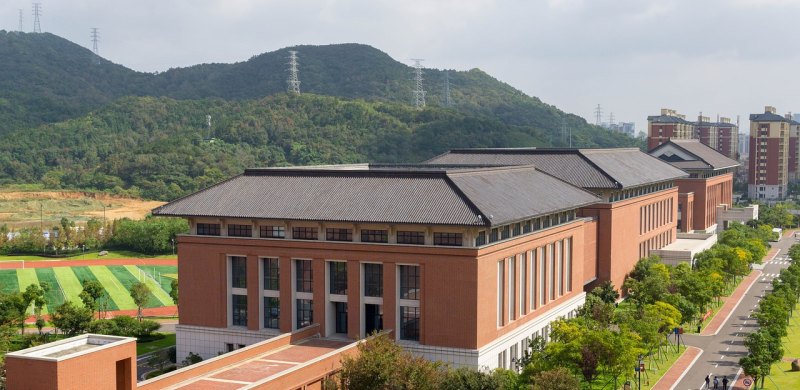 康桥国际学校高中录取标准 西安托福多少钱