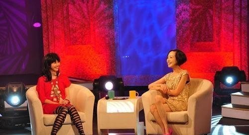 鲁豫有约主持人鲁豫个人经历有哪些_小红帽幼儿园加盟