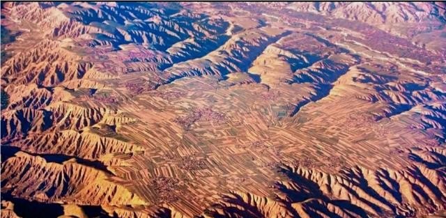 世界五种陆地地形面积，世界历史地形变化图