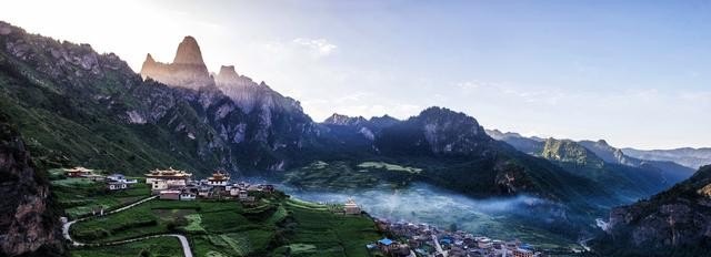 去哪旅行好玩啊_中国地理知识十大旅游胜地景点排名