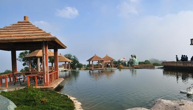 去哪旅行好玩啊_中国地理知识十大旅游胜地景点排名