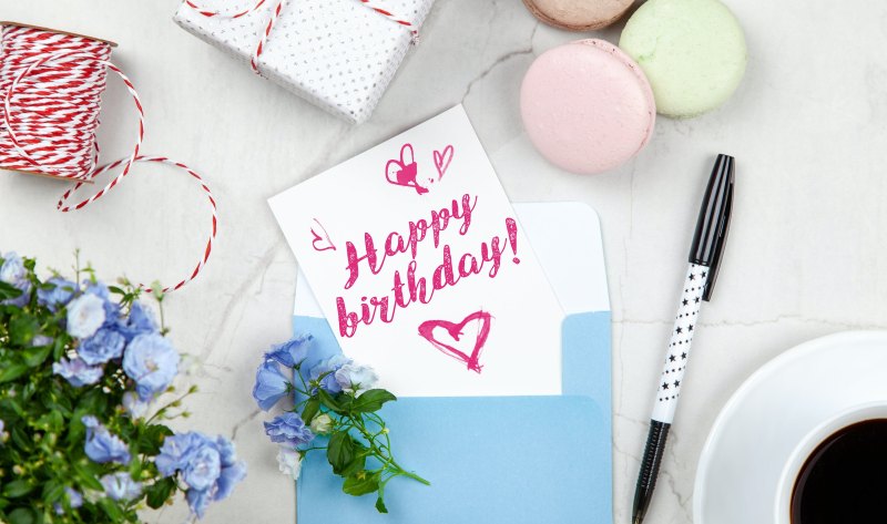 写给顾客的生日信_给公司的客户过生日