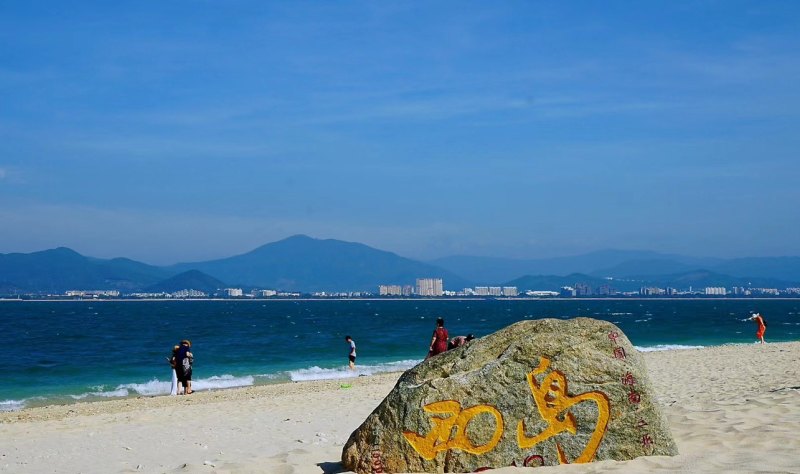 三亚湾亚龙湾海棠湾游玩顺序_三亚湾酒店推荐排行榜前十名