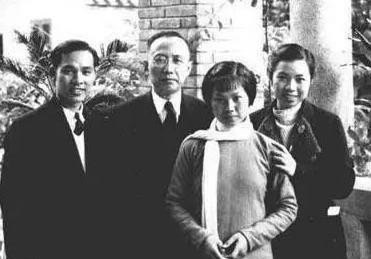 有人说郭沫若是++文人，为什么，非常无赖的历史人物
