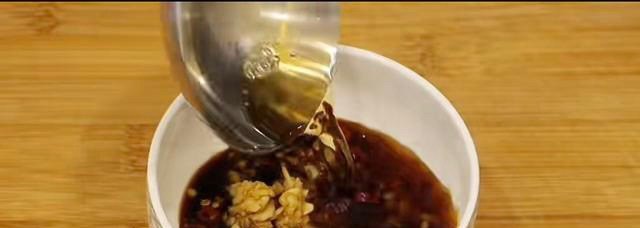 手打虾滑做法与配方_手打虾滑酱汁秘方