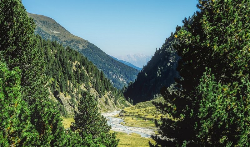 六盘山国家森林公园怎么玩的,六盘山旅游