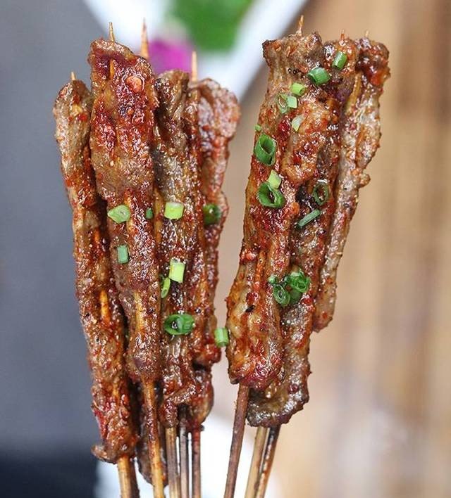 西昌烧烤店人气第一名是哪家店,西昌市美食推荐店有哪些地方好玩一点