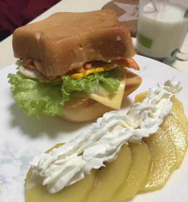 小学学校早上有饭吗_孩子上学急早上吃什么早餐好
