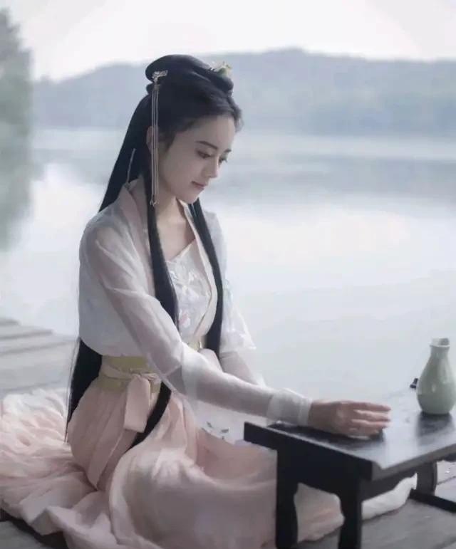 历史上虞姬++是真的吗，虞姬真实历史故事视频