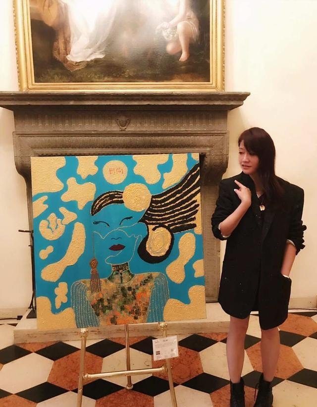 出去玩穿西装合适嘛？有什么高见，出去旅游穿什么