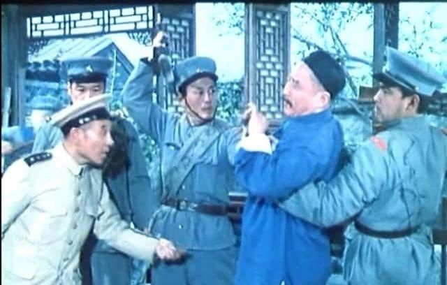 看电影更能体会历史人物,看电影更能体会历史人物