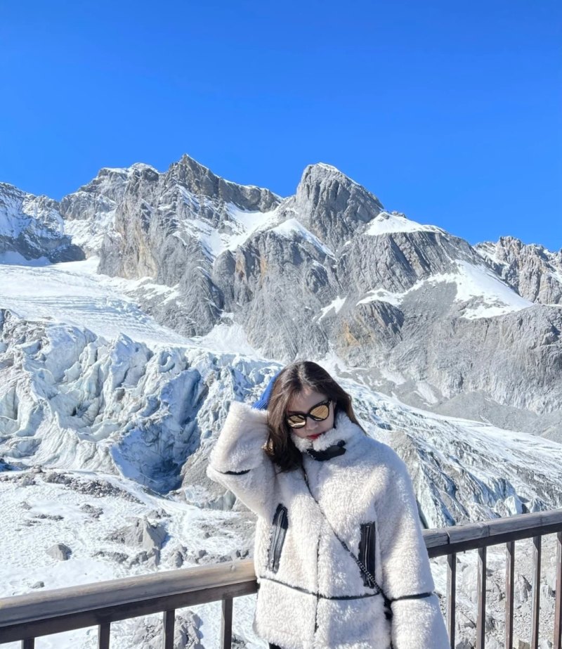 上云南玉龙雪山游玩穿什么衣服，云南雪山旅游