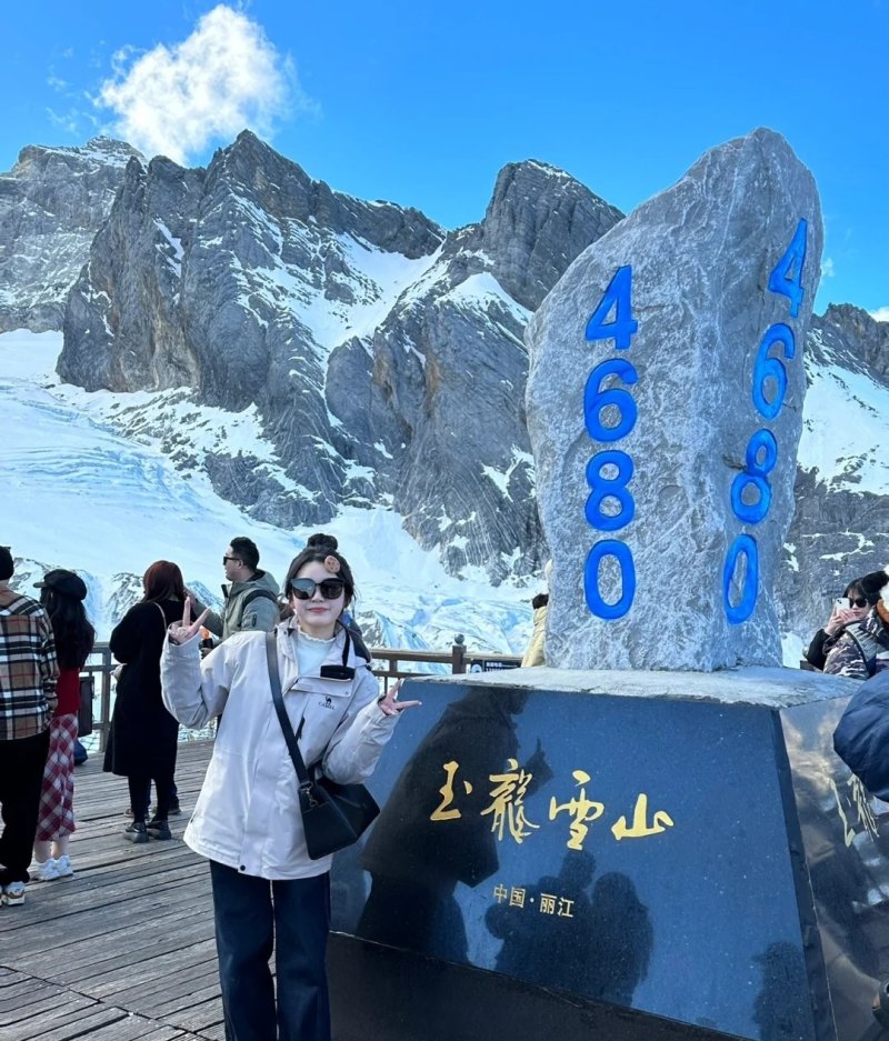 上云南玉龙雪山游玩穿什么衣服，云南雪山旅游