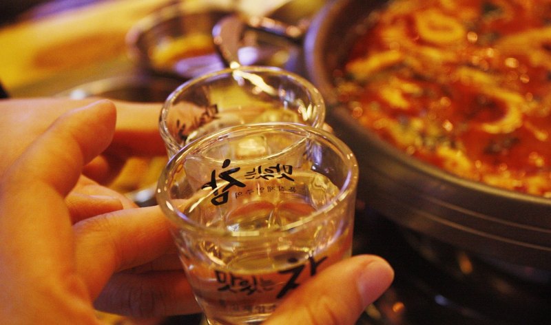 喝醉酒后一直打嗝不停怎么办才好的呢,喝酒打嗝怎么办