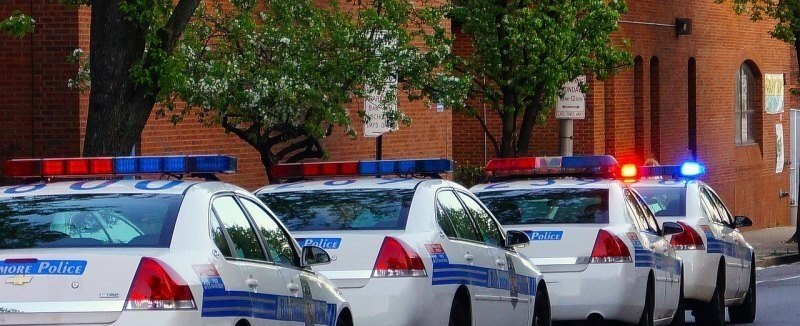 王者荣耀卡在9%怎么办_为什么王者荣耀8点到9点不能进入游戏 - 小牛游戏