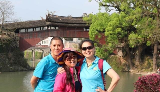 去++旅行拍照衣服什么好看,++阿里旅游