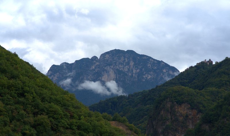 梓潼周边游玩景点推荐_绵阳安县境内有什么景区 要有山 山上有寺庙。适合冬季旅游的