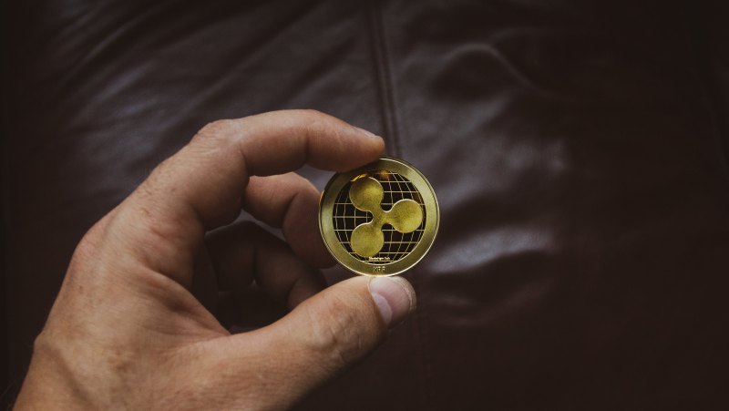 戴18k金耳朵痒是过敏吗 耳洞过敏怎么办