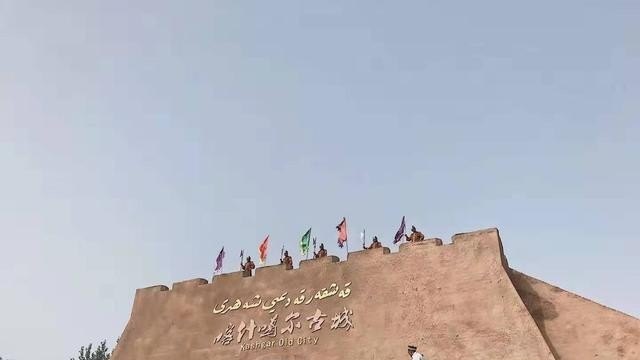 无锡开奶茶店需要办理哪些证件_在无锡开个什么样的小店好呢