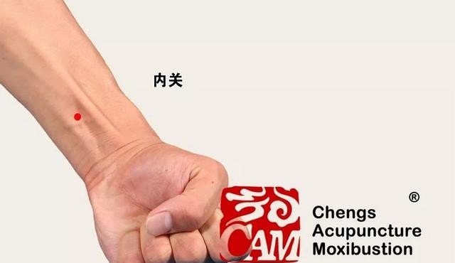 食积腹胀该怎么办_小腹和++胀怎么办