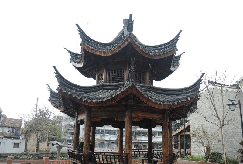 宝马5系哪个颜色销量好,宝马5系八月汽车销量如何