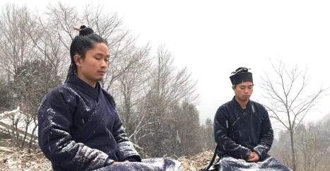 家里有人想不开要出家怎么办_我想出家当道士有什么途径才能出家啊