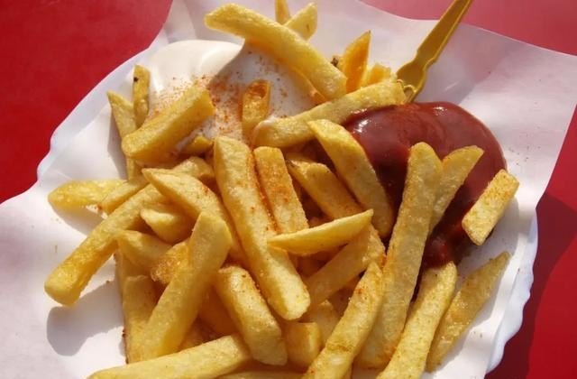 儿童补钙什么最好？孩子多吃哪些食物可以帮助补钙_和平精英虾皮 - 小牛游戏