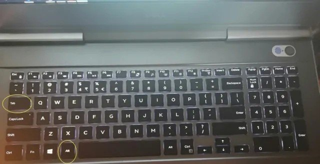 电脑怎么退出全屏,怎样退出电脑全屏