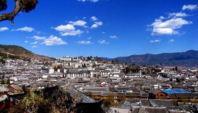 内蒙古到云南旅游怎么走最划算,云南旅游租车